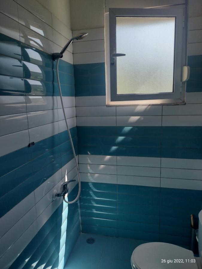 Vila Oliven Vlorë Exterior foto