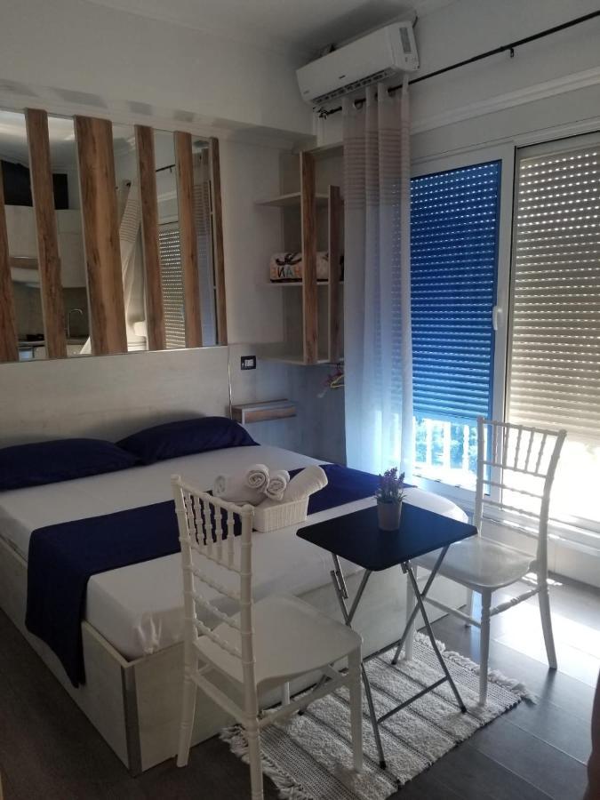 Vila Oliven Vlorë Exterior foto