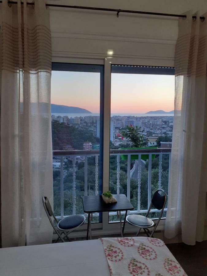 Vila Oliven Vlorë Exterior foto